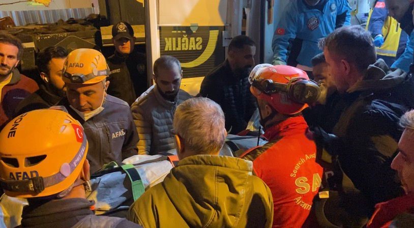 Gebze’de Kurtarma Tamamlandı 4 Kişi Hayatını Kaybetti (5)