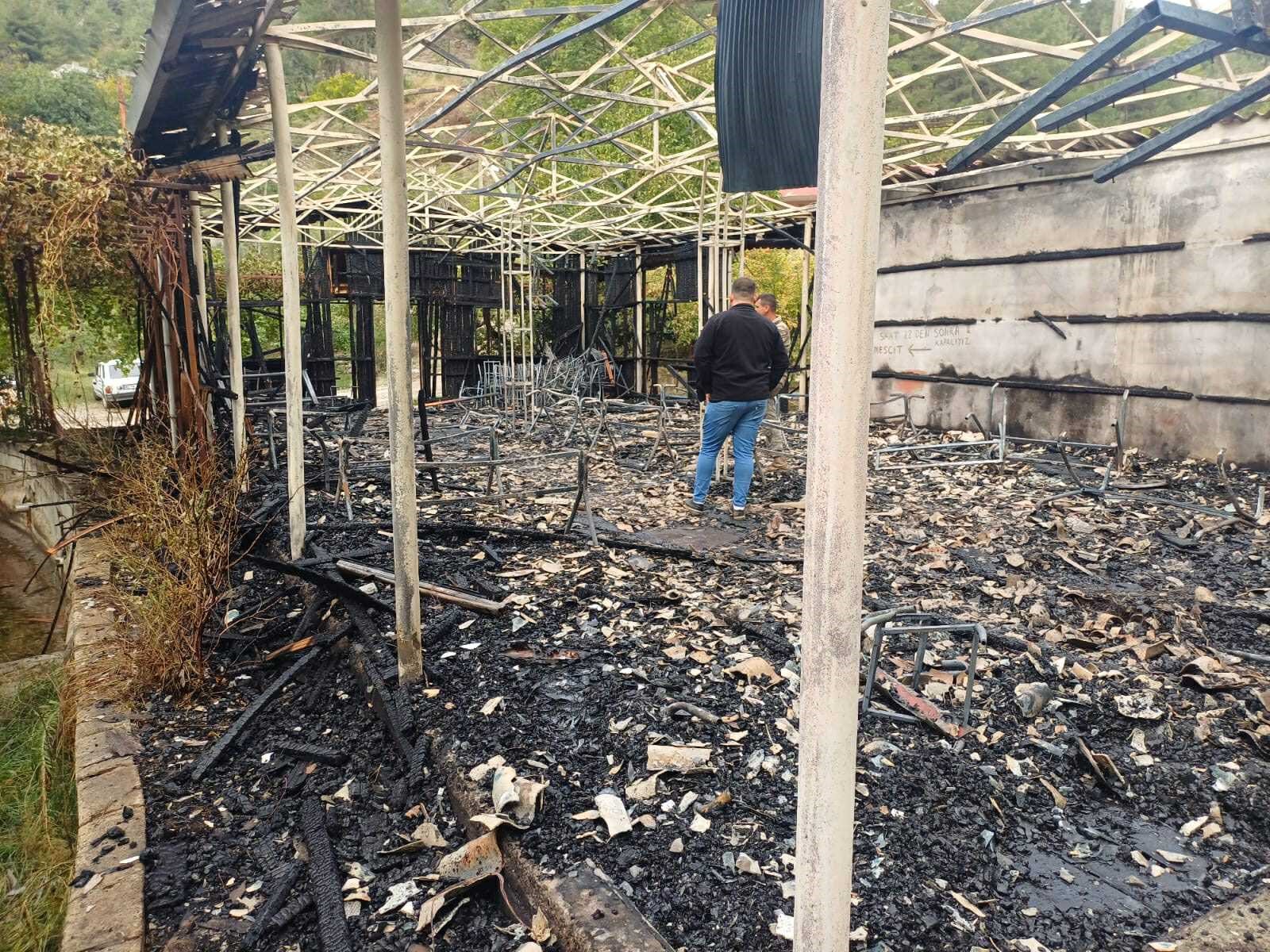 Osmaniye Bahçe’de Alabalık Tesisinde Yangın (1)