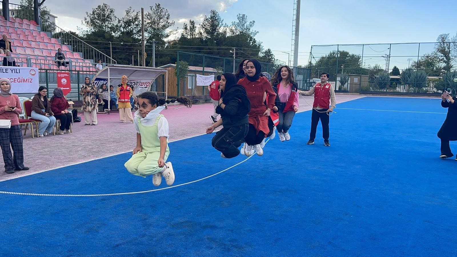 Osmaniye’de Dünya Kız Çocukları Günü (4)