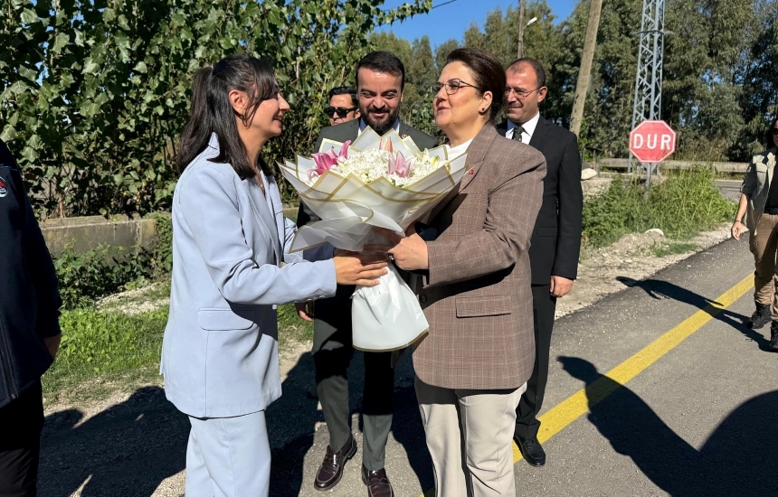 Osmaniye’de Köy Yolları Yenileniyor; Konforlu Ulaşım Hedefi (3)