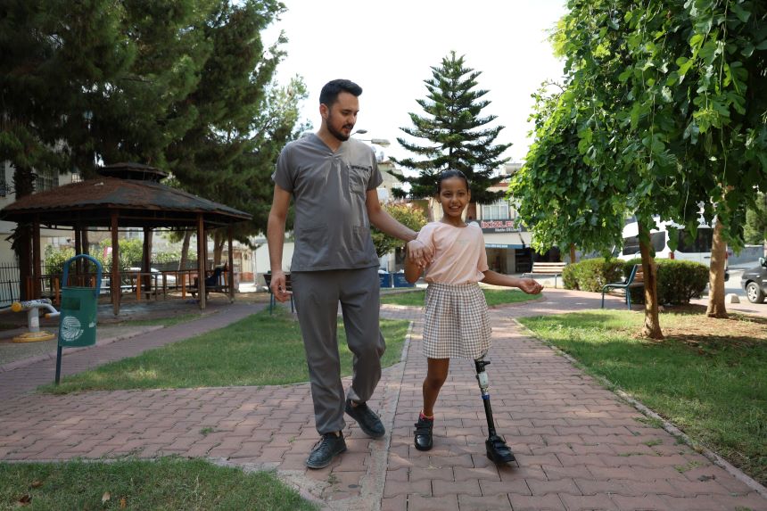 Protez Bacakla Parkaa Ilk Adım