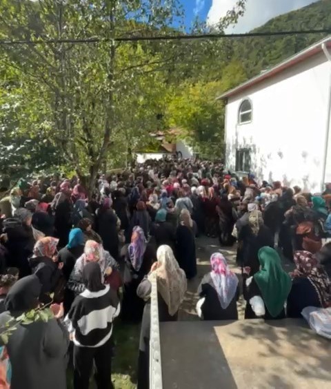 Sanatçının Cenazesi-1