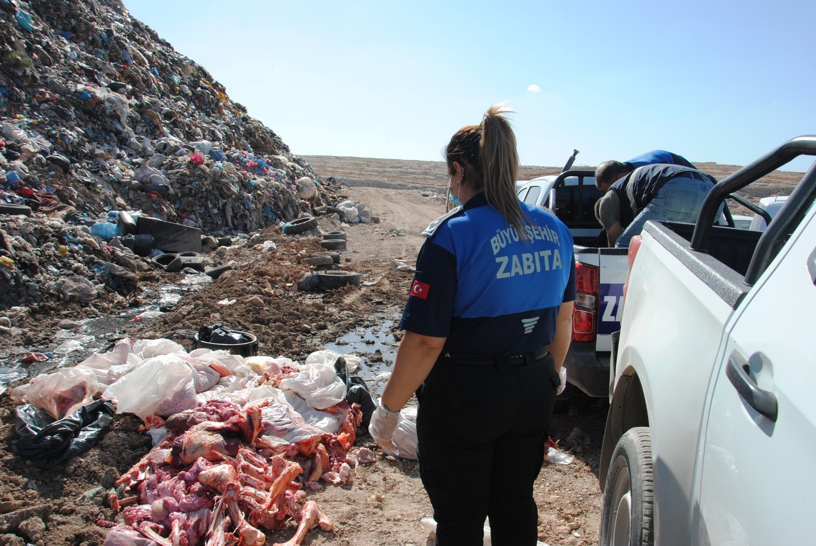 Şanlıurfa’da Lokantalara Gidecek 1 Ton Kokmuş Et Ele Geçirildi (4)