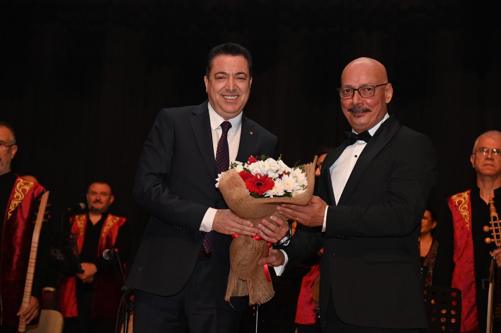 1763036032 21976906Fca3142E5773