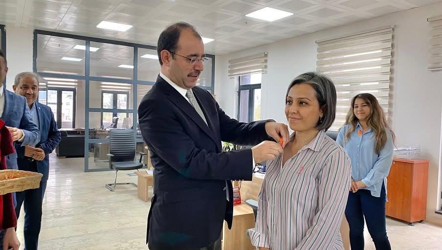 589801777 3019529178435400 8478204455395914395 N