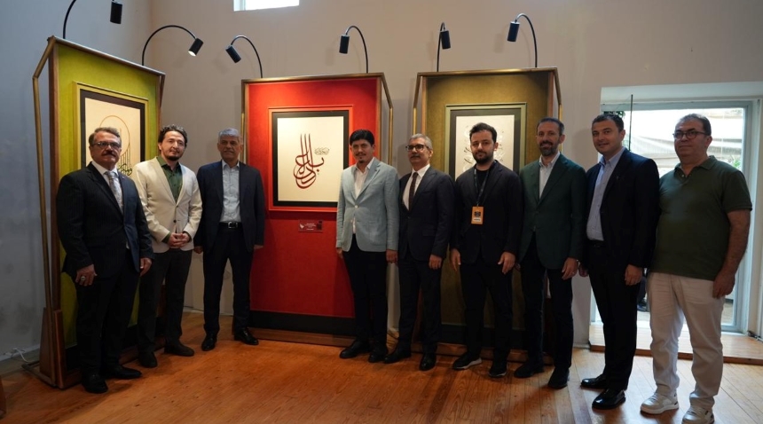 “Adil I Mutlak” Sergisi Büyüledi Adalet Teması Ön Planda (6)