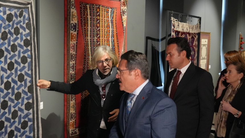 Ankara’da ‘Aile Yılı’na Özel Sergi Sanatseverlerle Buluştu (1)