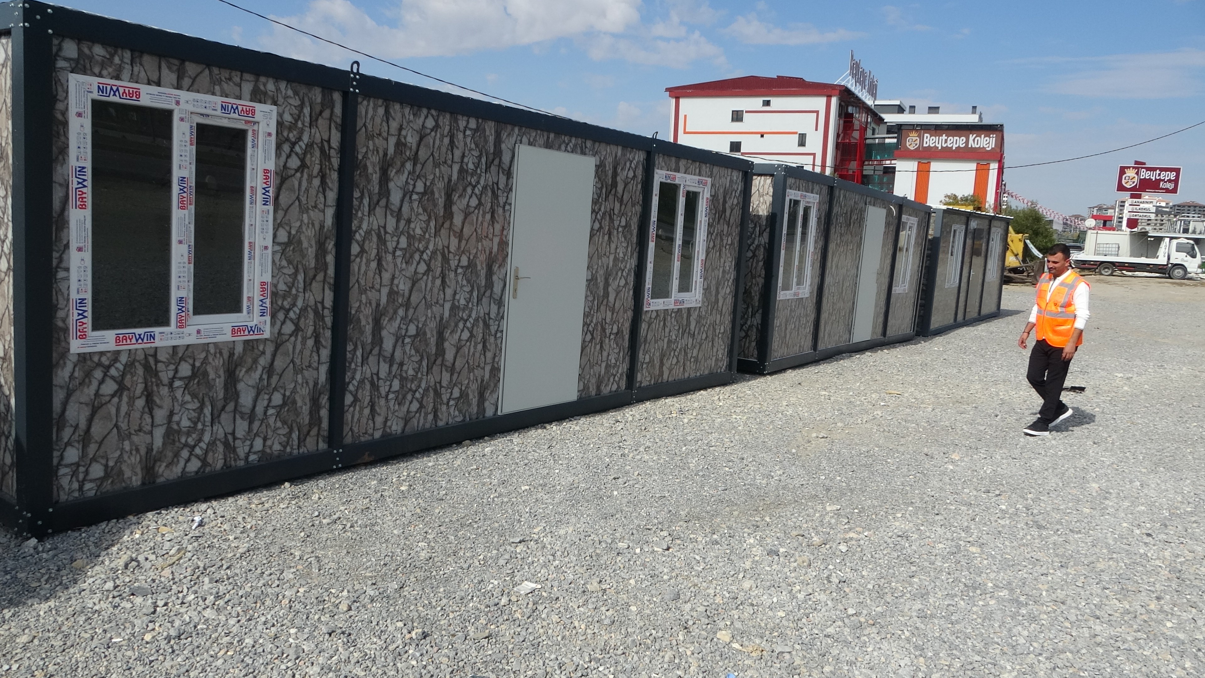 Bir Konteynerle Başladı, Üretim Tesisi Kurdu (5)