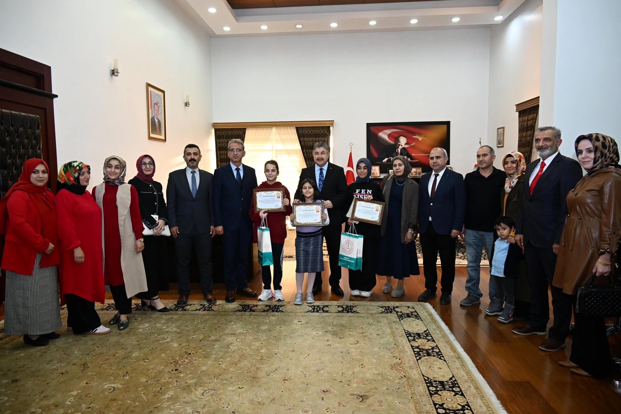 F B I M G 1763480201605