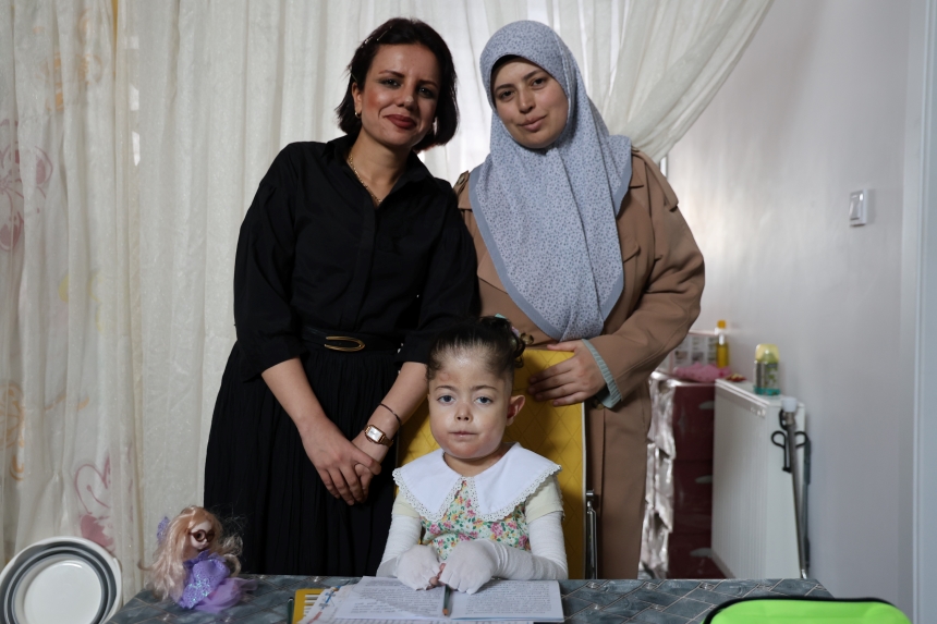 Kelebek Hastası Fatma'nın Okulsuz Başarısı (3)