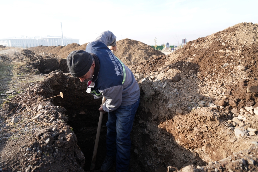 O Şehirde Mezar Seferberliği Başladı! (4)