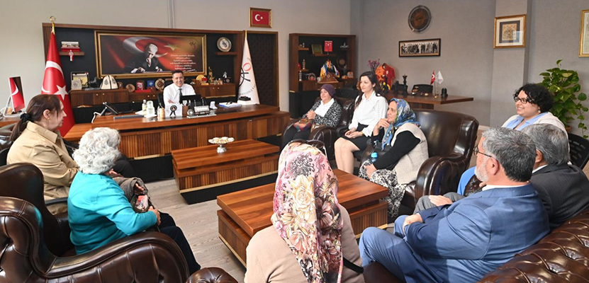 Oku Tazelenme Ogrencileri 24 Kasim Ziyareti