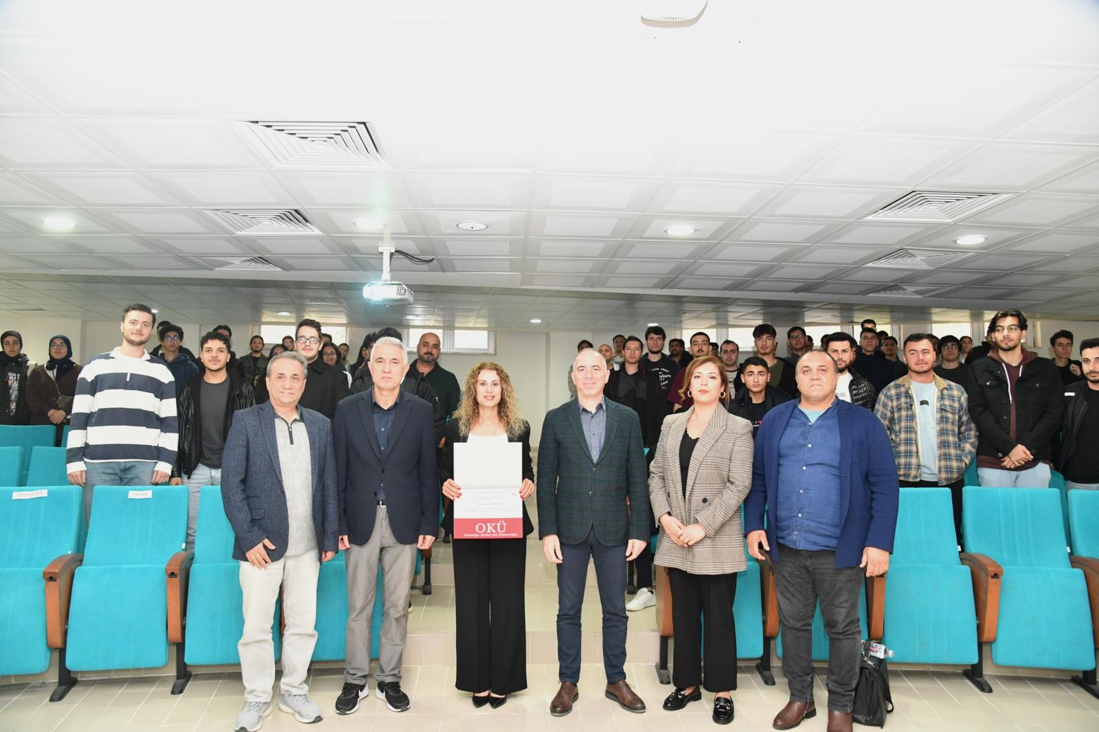 Okü'de Sektörden Öğrencilere Kariyer Tüyoları (2)