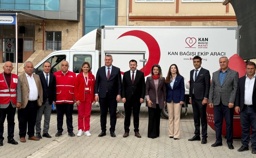 Osmaniye Düziçi’nde Dayanışma; Kızılay’a Tam Destek (1)