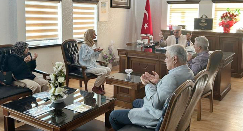 Polonyalı Gazeteci Aleksandra1