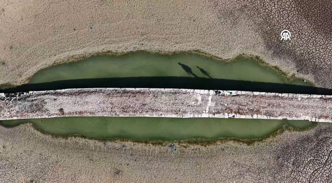 Sular Çekildi, Osmanlı'nın 600 Yıllık Tarihi Ortaya Çıktı (2)