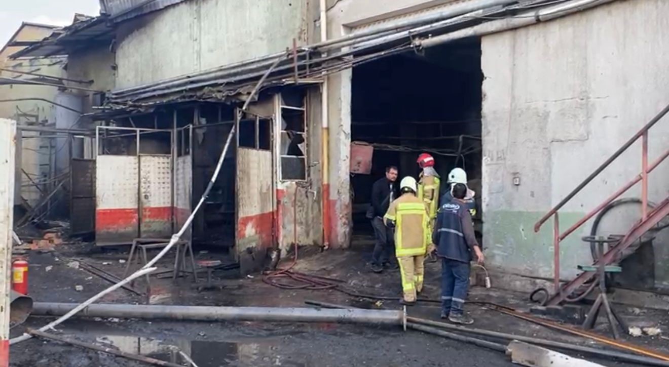 Yağ Fabrikasında Patlama 10 İşçi Yaralandı (5)