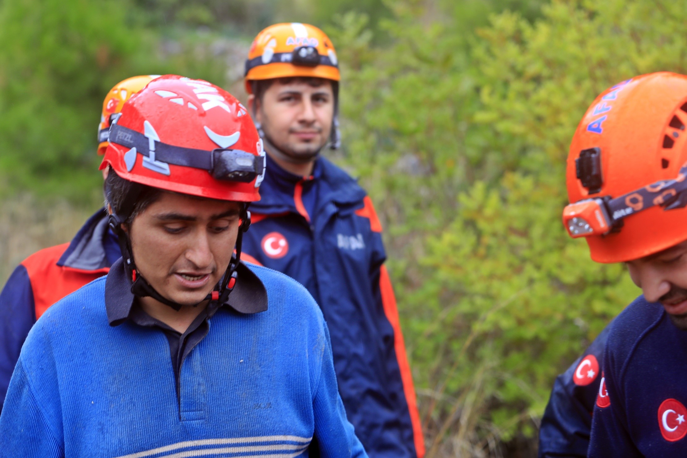 4 Günlük Yaşam Mücadelesi Kayalıklardan Mucize Kurtuluş (4)