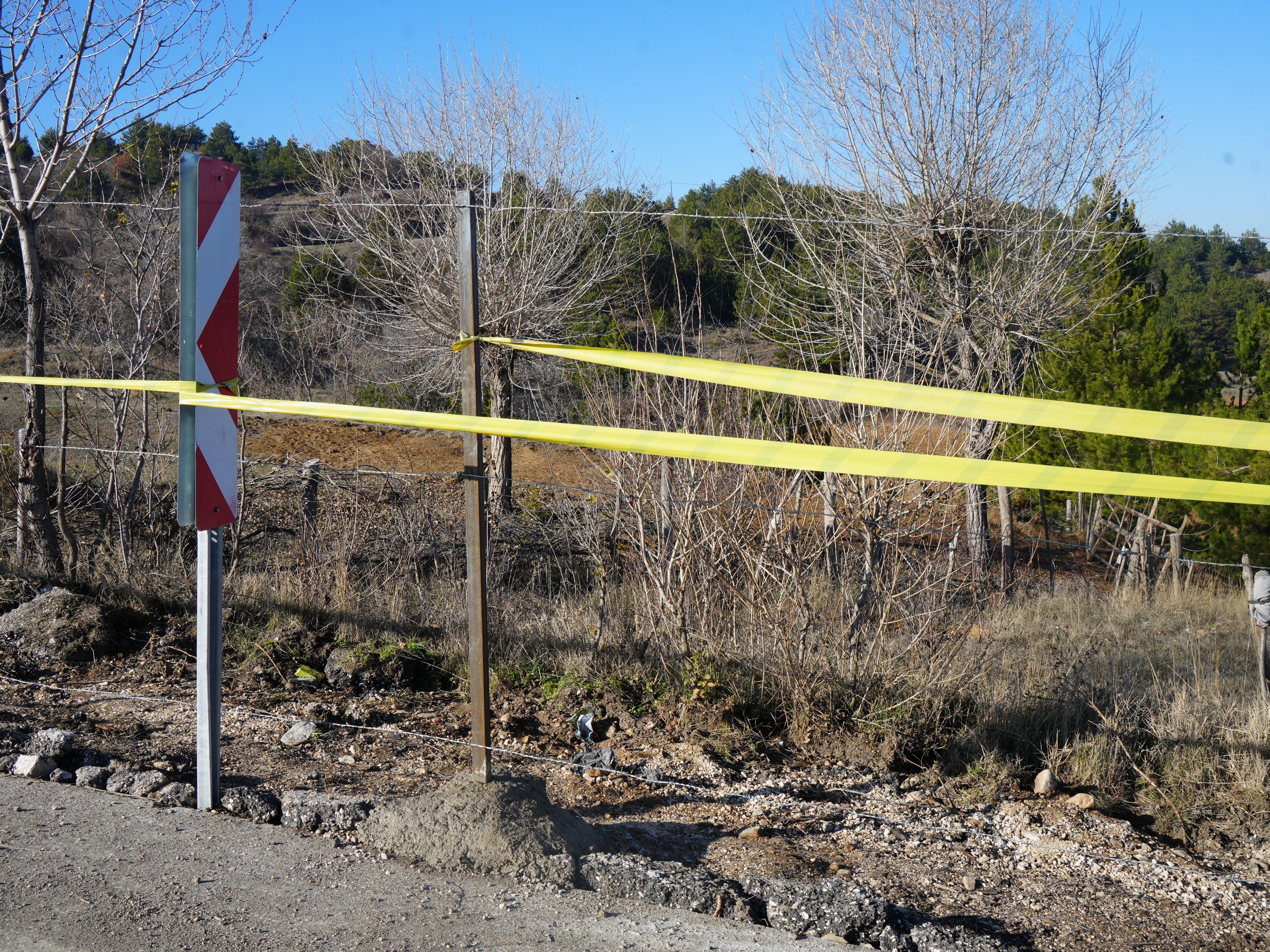 50 Köyün Yolu Benim Arzim Diyerek Kesildi (3)