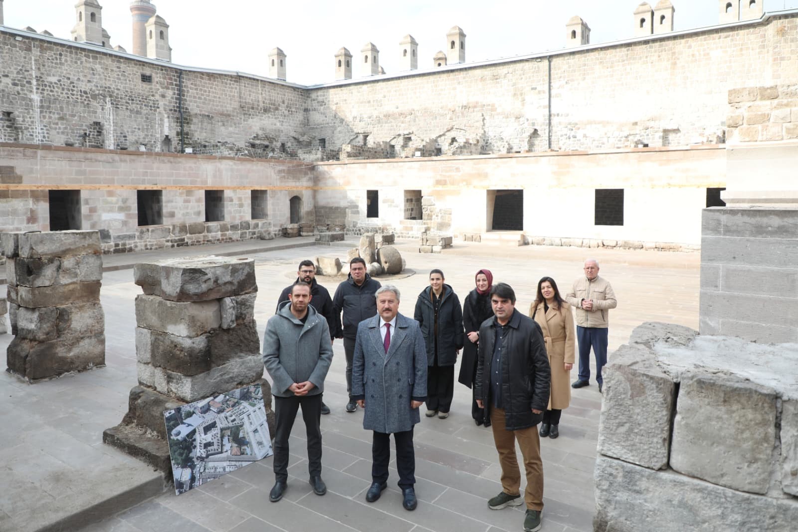 525 Yillik Tari̇h (2)