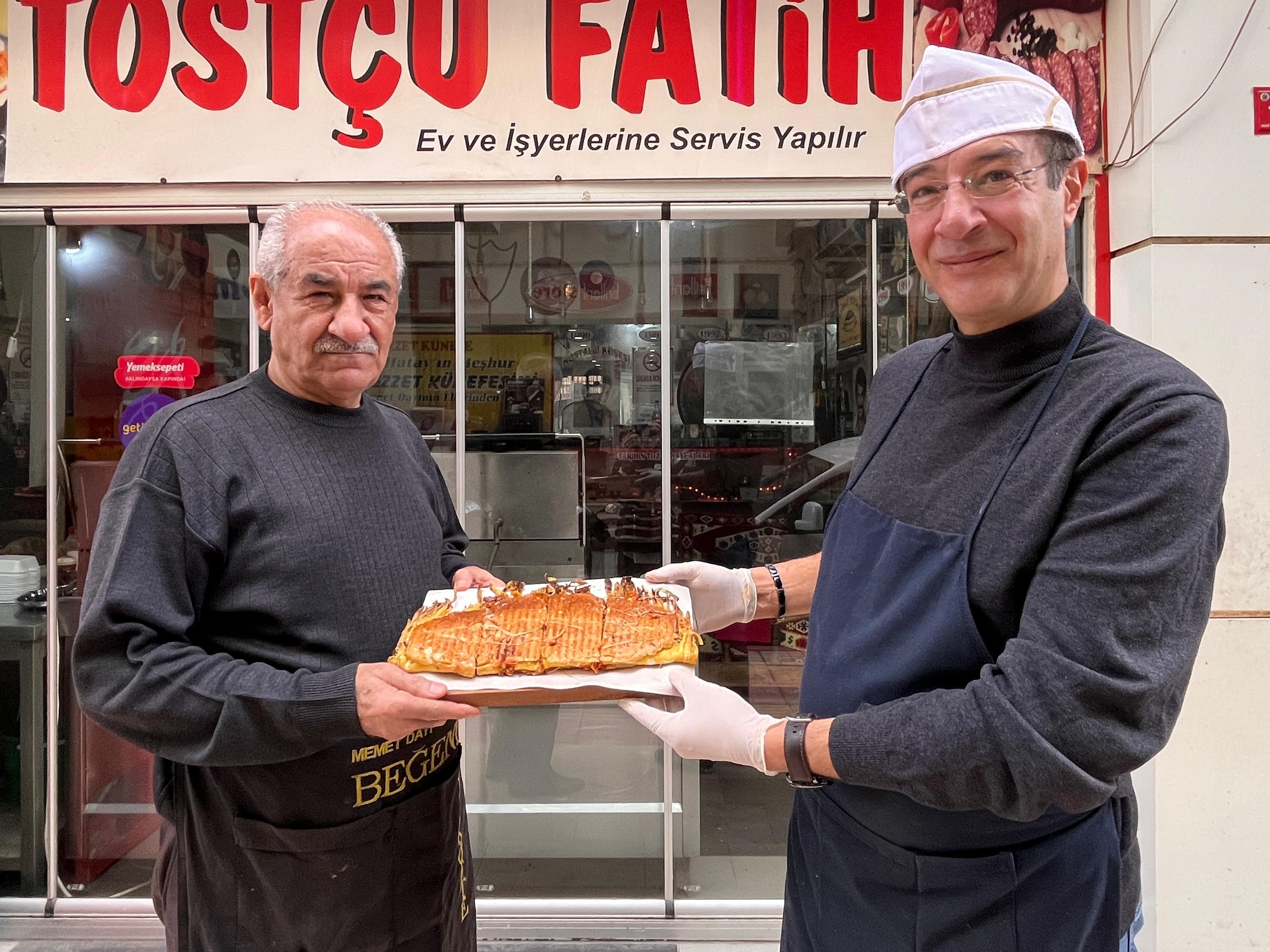 600 Liralık Dev Tost Yoğun İlgi Görüyor!