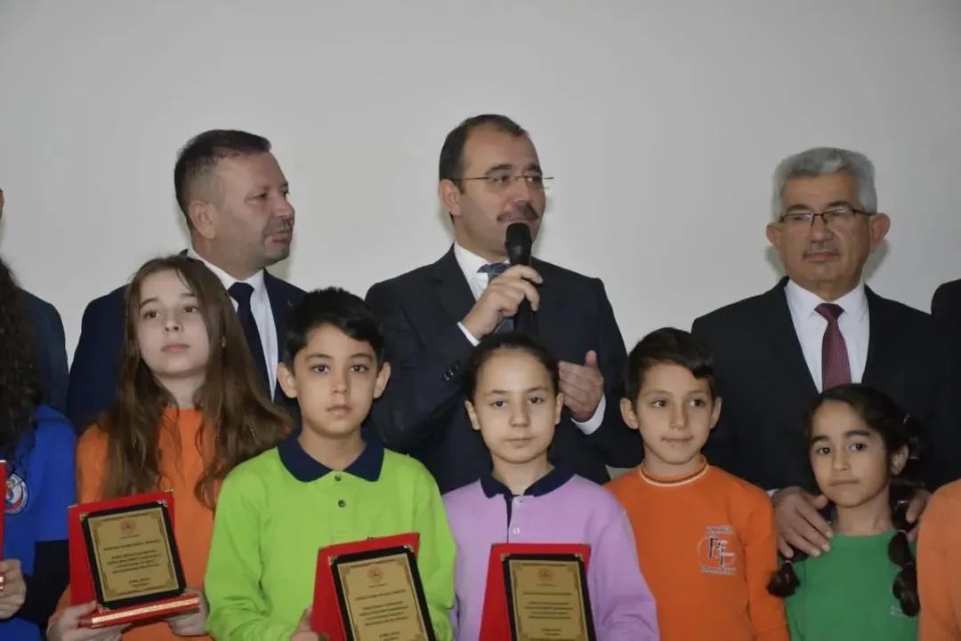 Kadirli kitaplarla büyüyorum projesi-1