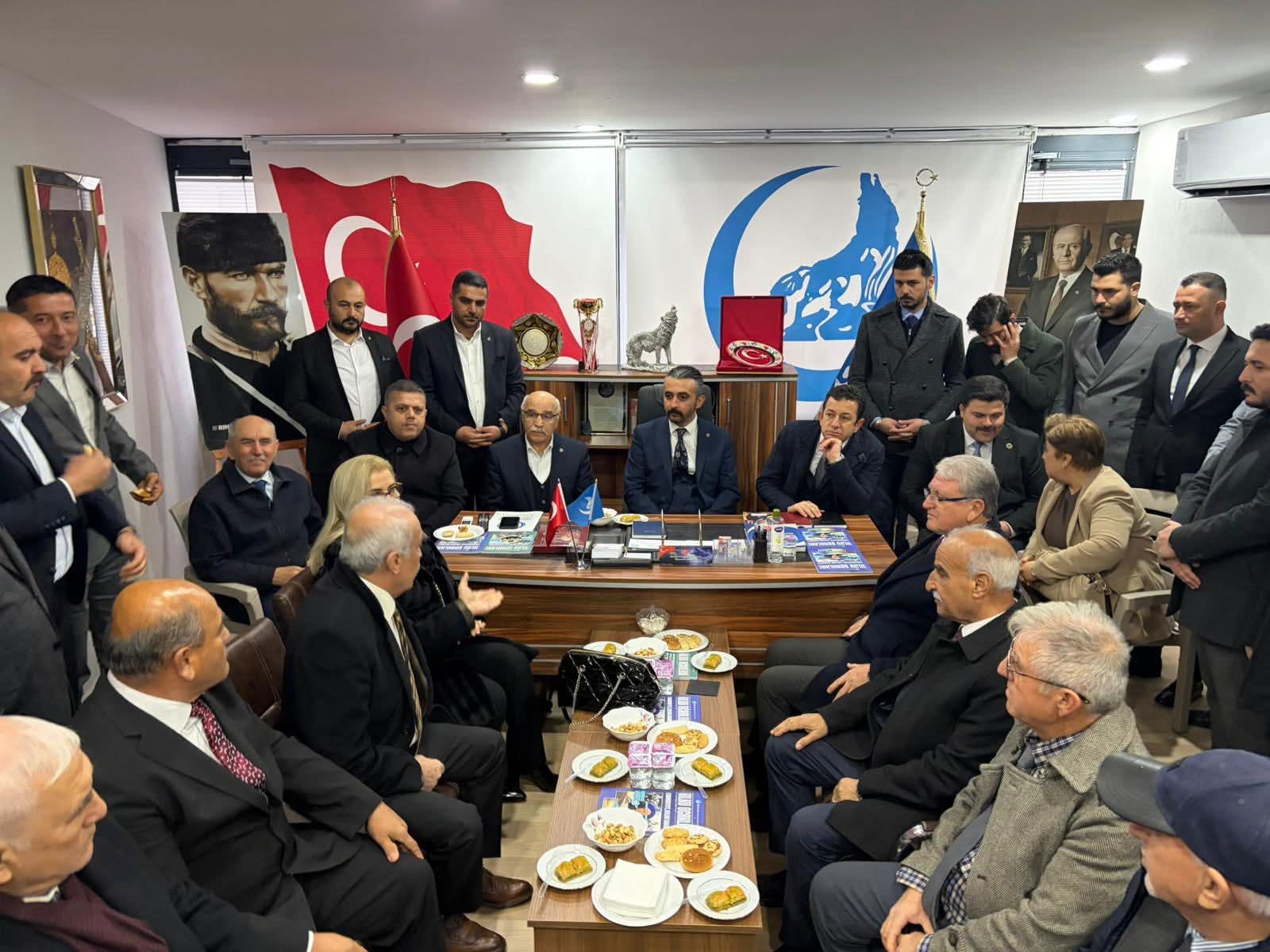 Bahçe Ülkü ocakları binası