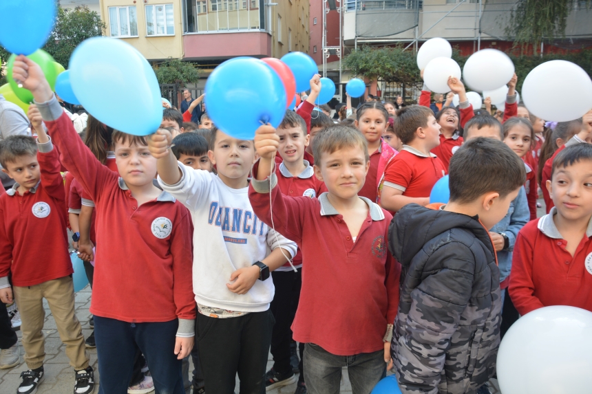 Gazze Ve Doğu Türkistan Adına 787 Bıraktılar (4)