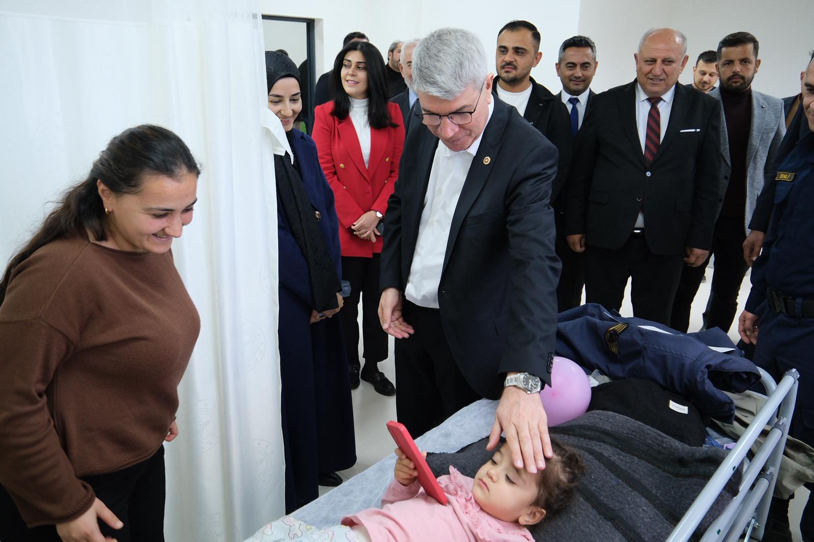 Hastaneden Camilere (4)