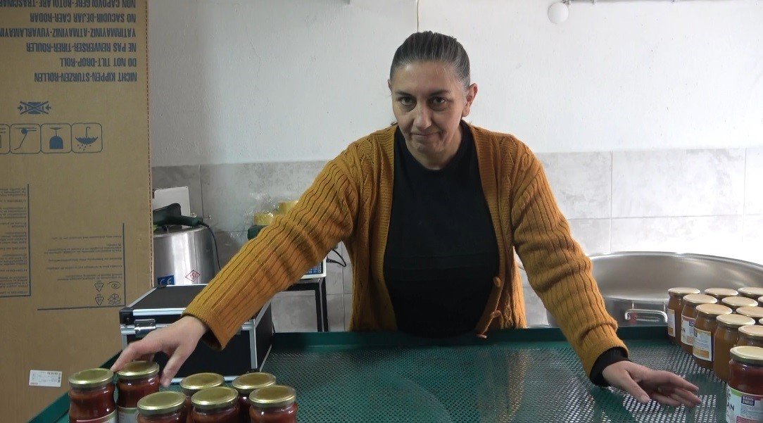 Hozat’ın Doğal Lezzetleri Kadınların Elinde Şifaya Dönüşüyor (1)