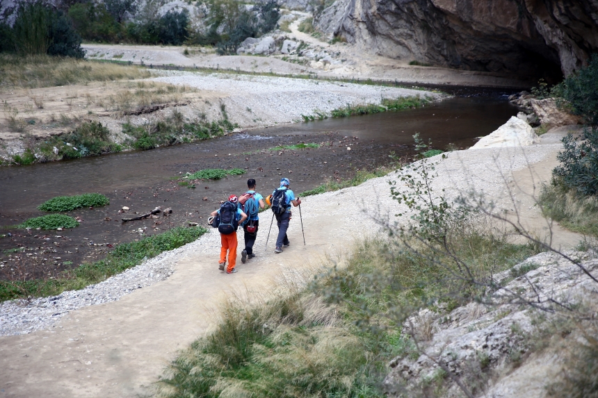 Kapıkaya Kanyonu Kışın Dağcıları Ve Doğaseverleri Ağırlıyor (2)