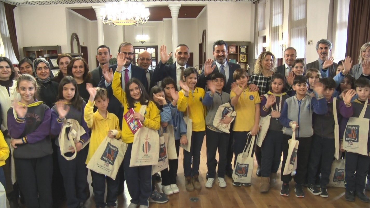 Kütüphanelerdeyiz Projesi Meyvelerini Veriyor (1)