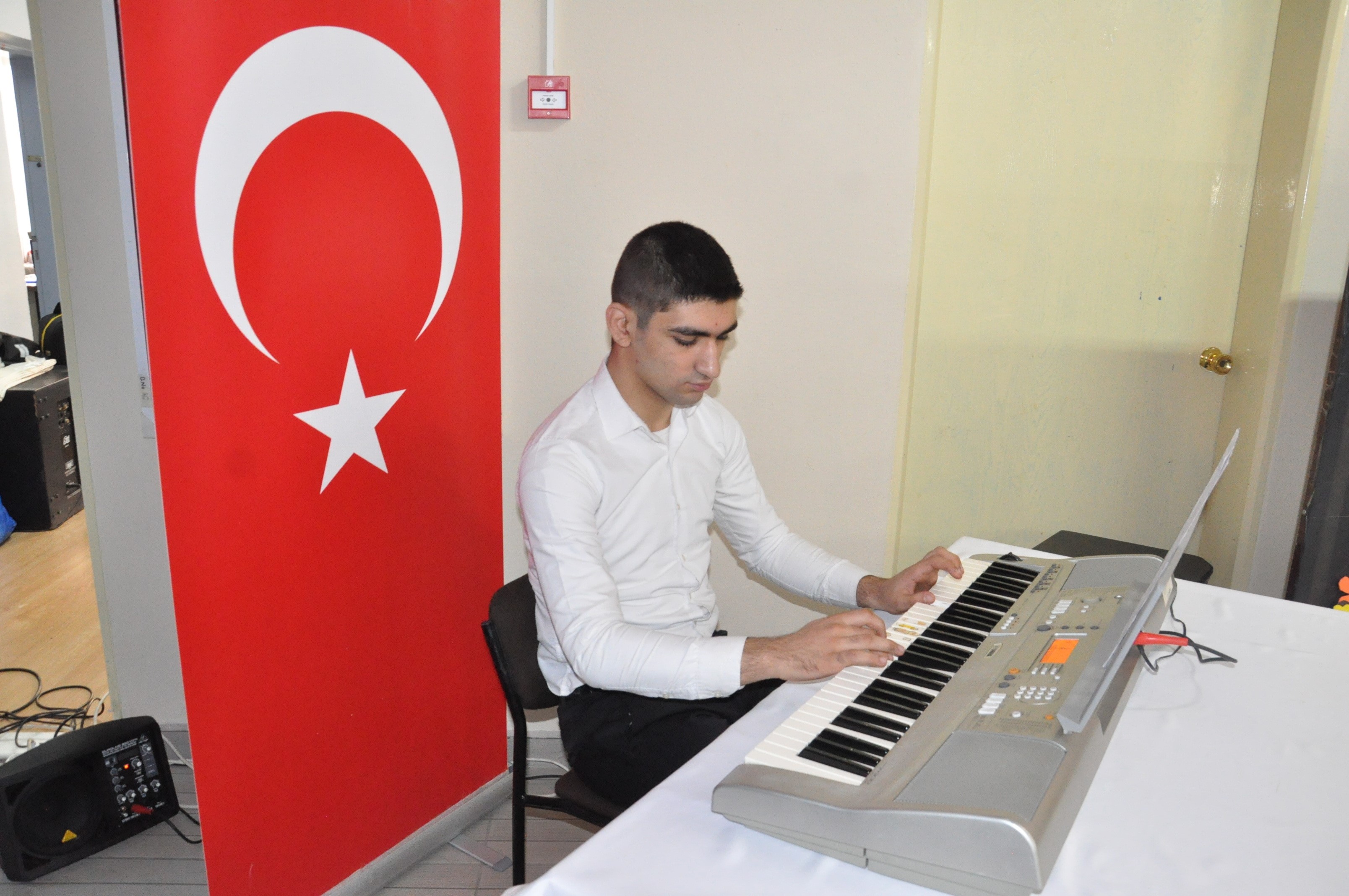 Manisa'da Özel Bireylere Yaşam Becerileri Atölyesi (5)