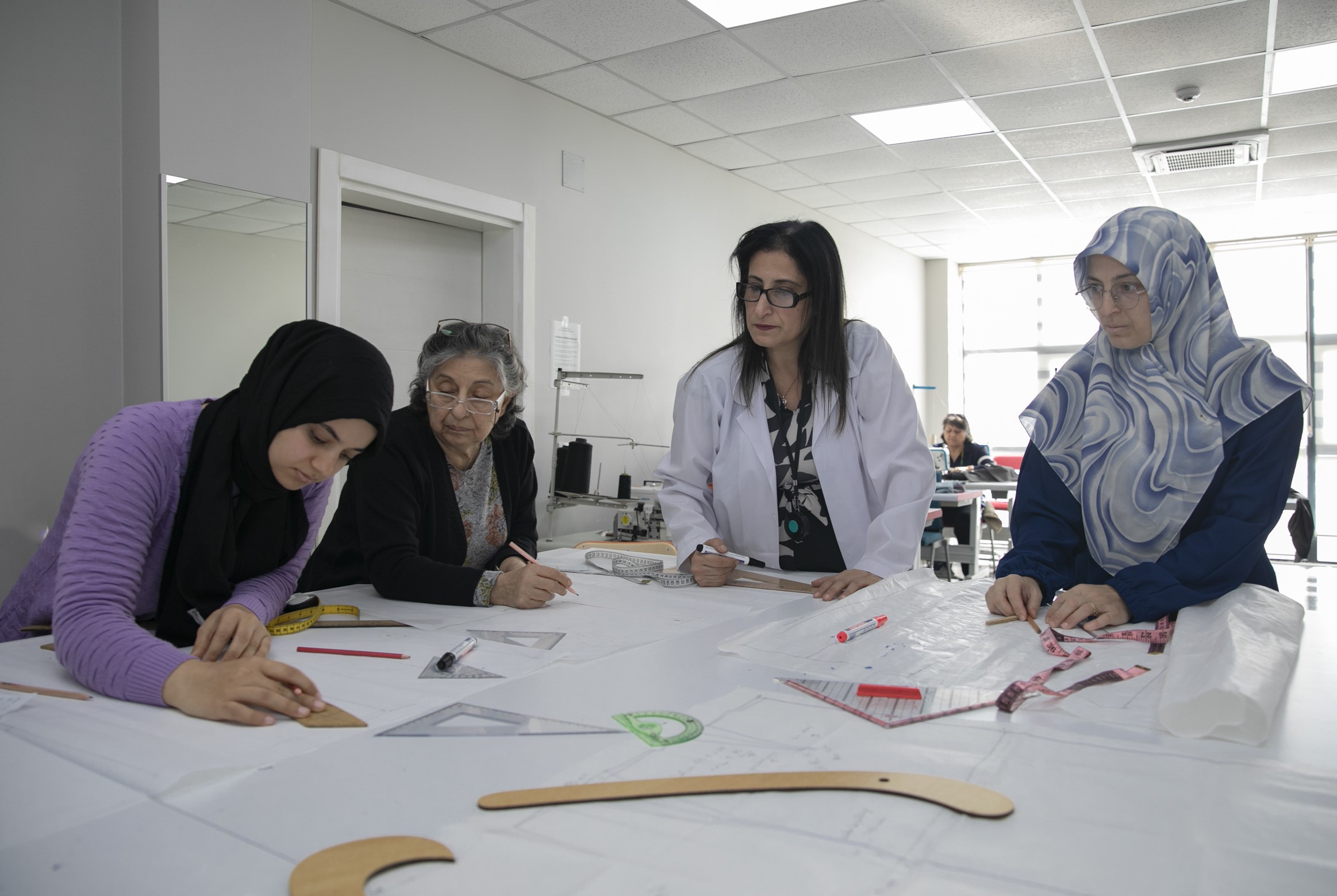 Mercek Kursiyerleri Kıyafet Evine Destek İçin El Ele (4)