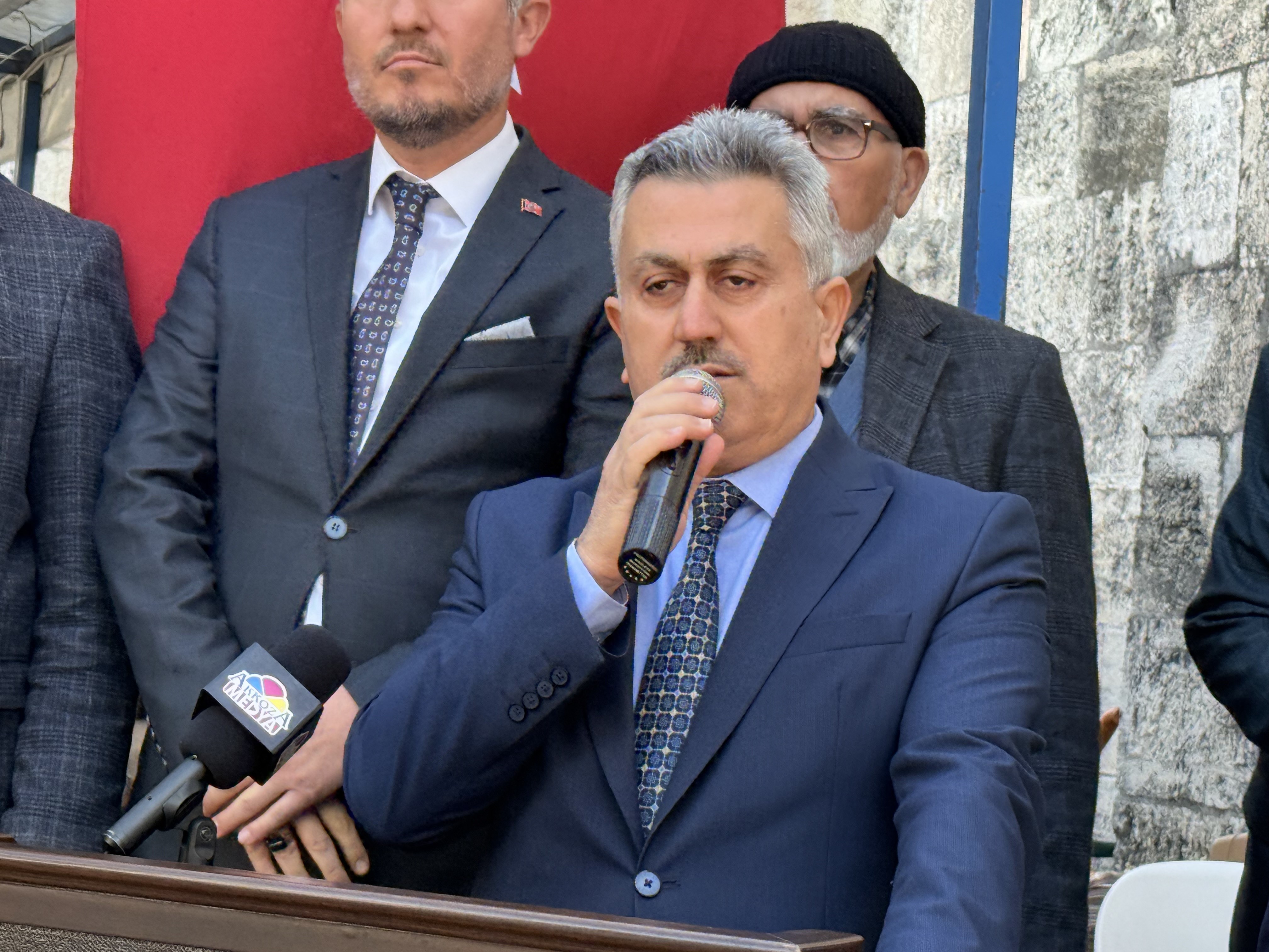 Mersin'de Gazze İçin Kardeşlik Köprüsü Hayır Çarşısı Kuruldu (3)