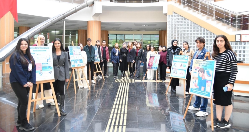 Okü’de Fizyoterapi Kulübü’nden Dikkat Çeken Sergi (2)