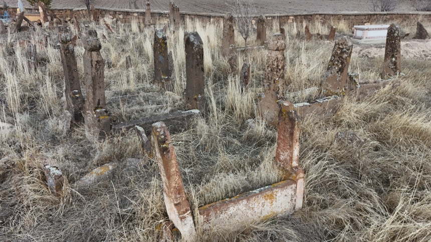 Orta Asya'dan Anadolu'ya; Mezarlıklarda Avşar Boyu İzleri (3)-2