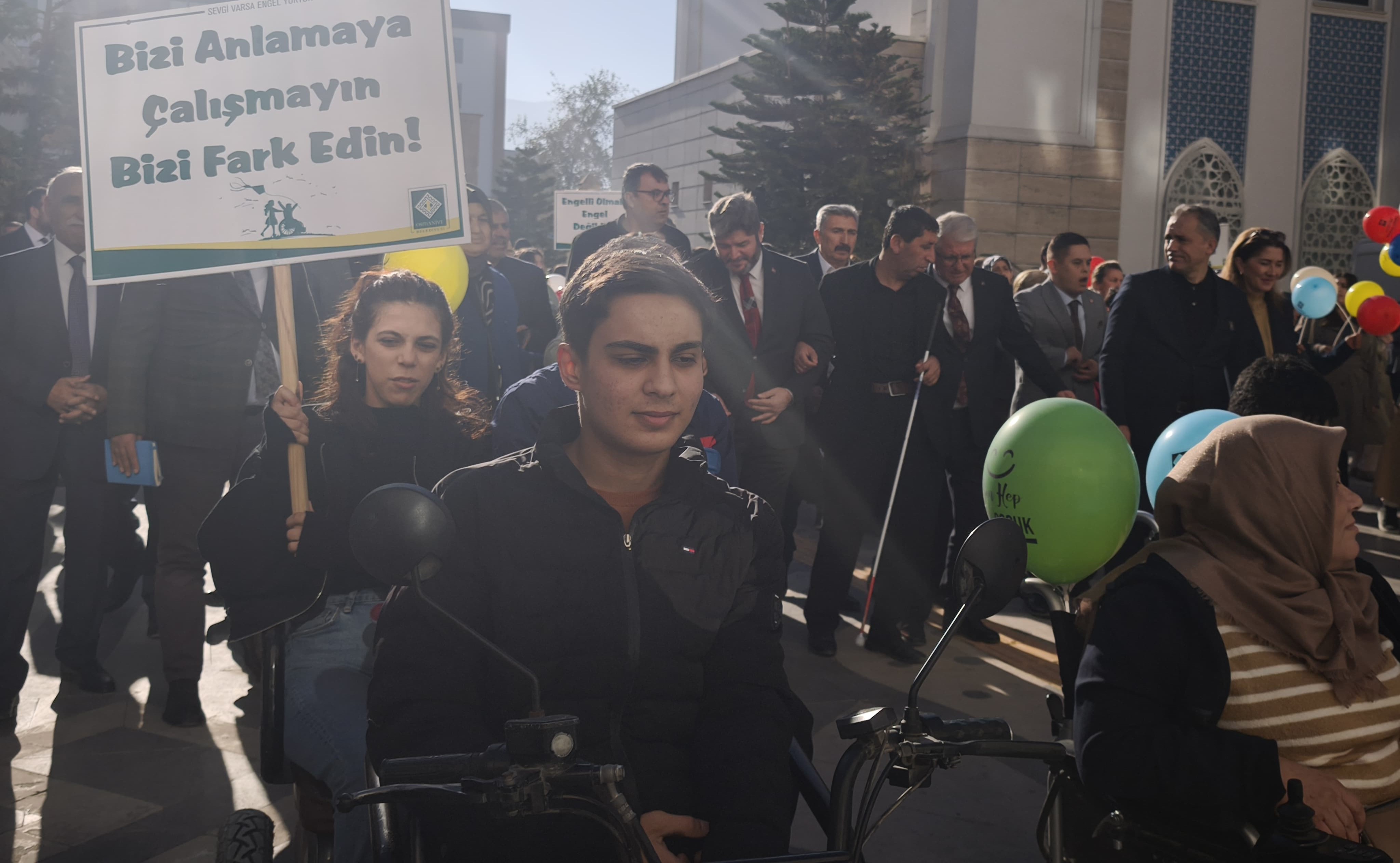 Osmaniye Ak Kadınlar Farkındalık Yürüyüşünde (2)-1