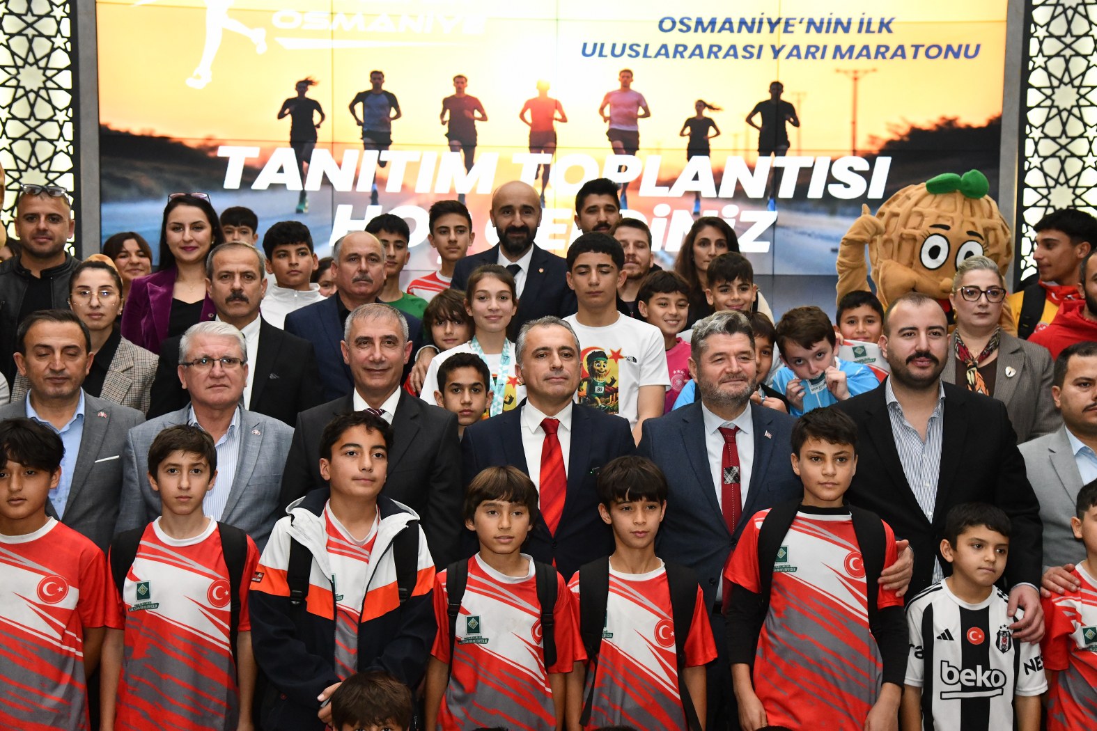 Osmaniye Koşuyor Uluslararası Yarı Maraton Başlıyor (1)