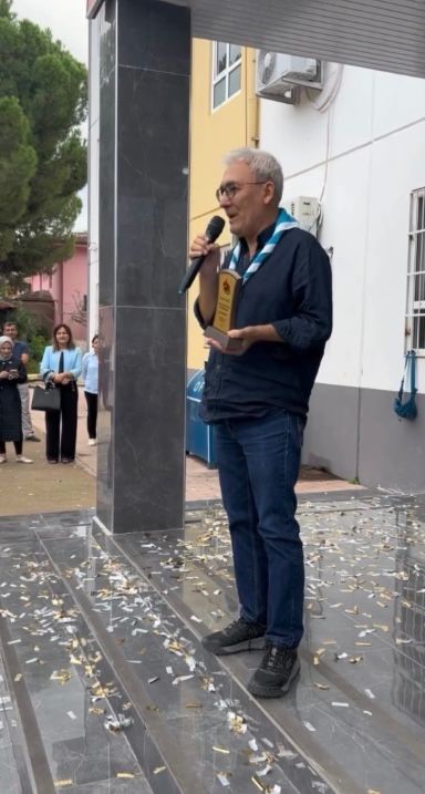 Osmaniye'de 35 Yıllık Eray Öğretmene Alkışlarla Veda (2)