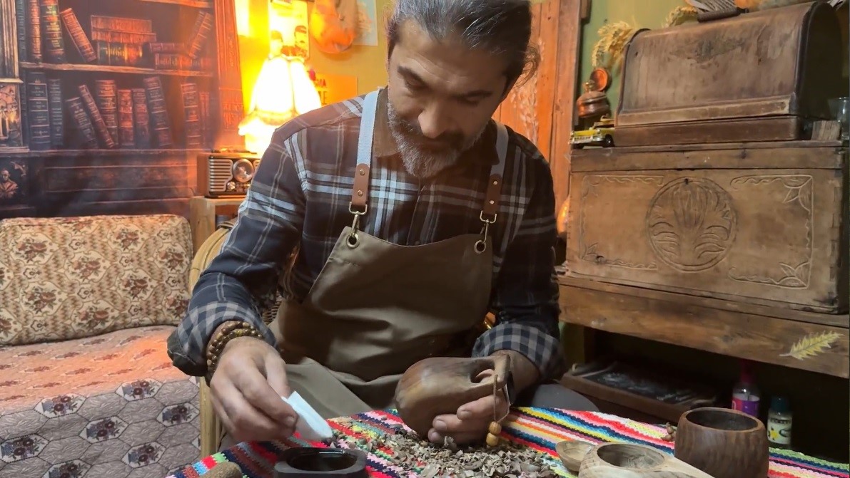 Osmaniyeli Öğretmen Babaevini Atölyeye Dönüştürdü (3)