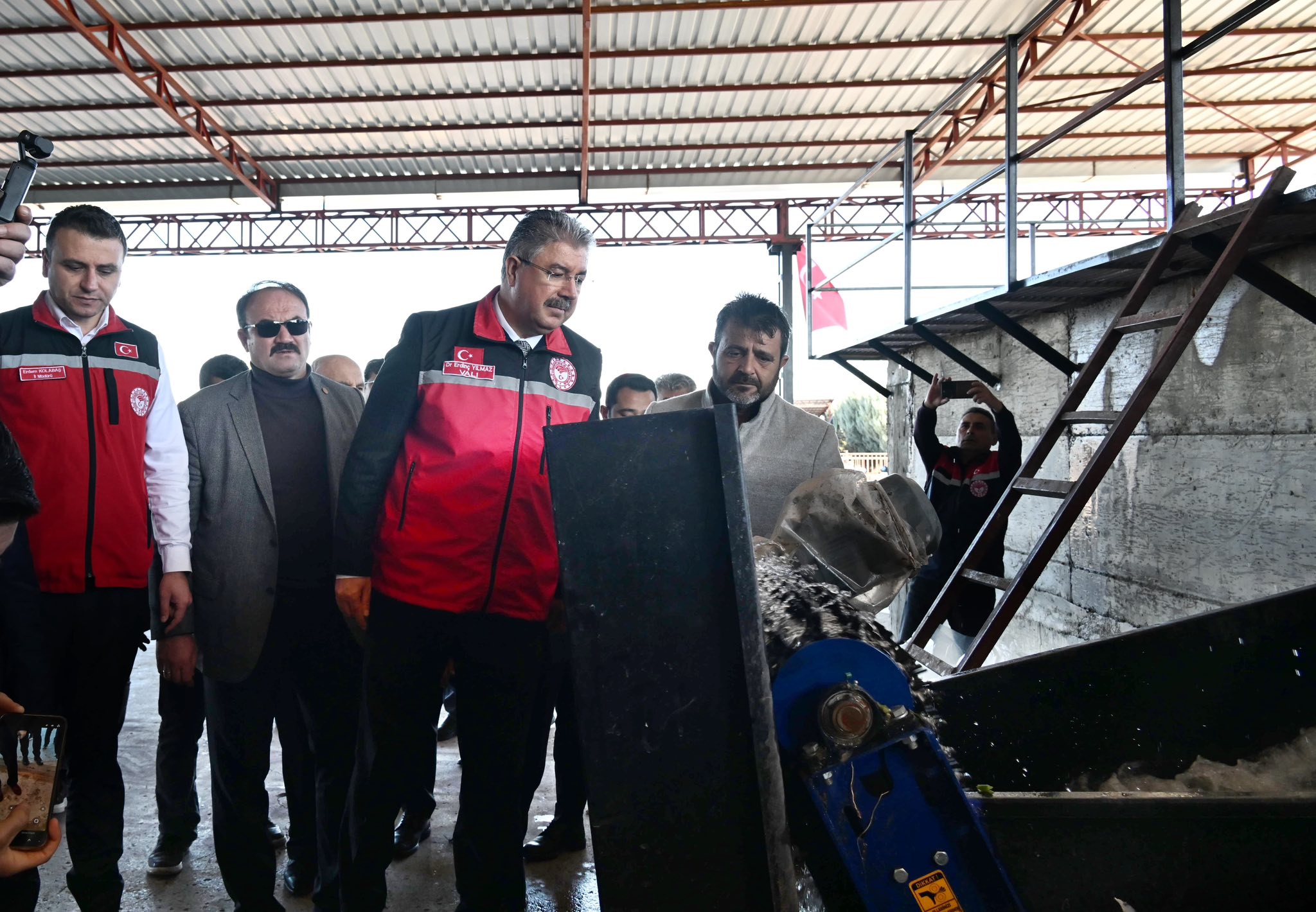 Osmaniye'nin Turp Üretim Merkezine Vali Yılmaz İnceledi (5)