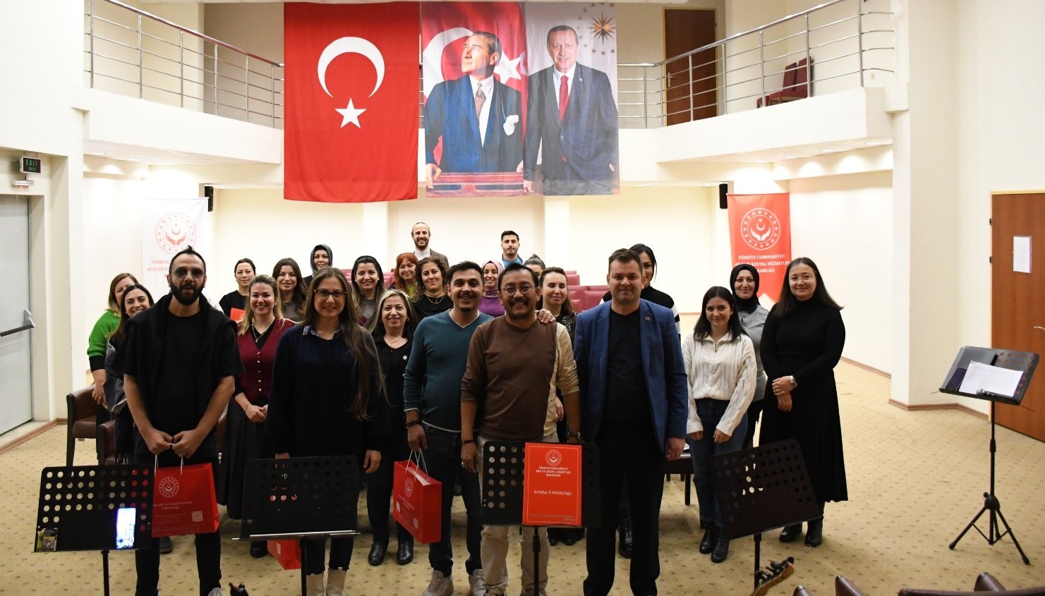 Şehit Yakınları Ve Gazilerden Dev Koro (3)