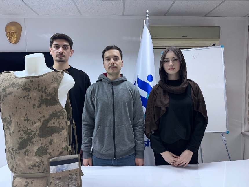 Üniversite Öğrencileri Yerli Balistik Yelek Geliştirdi!