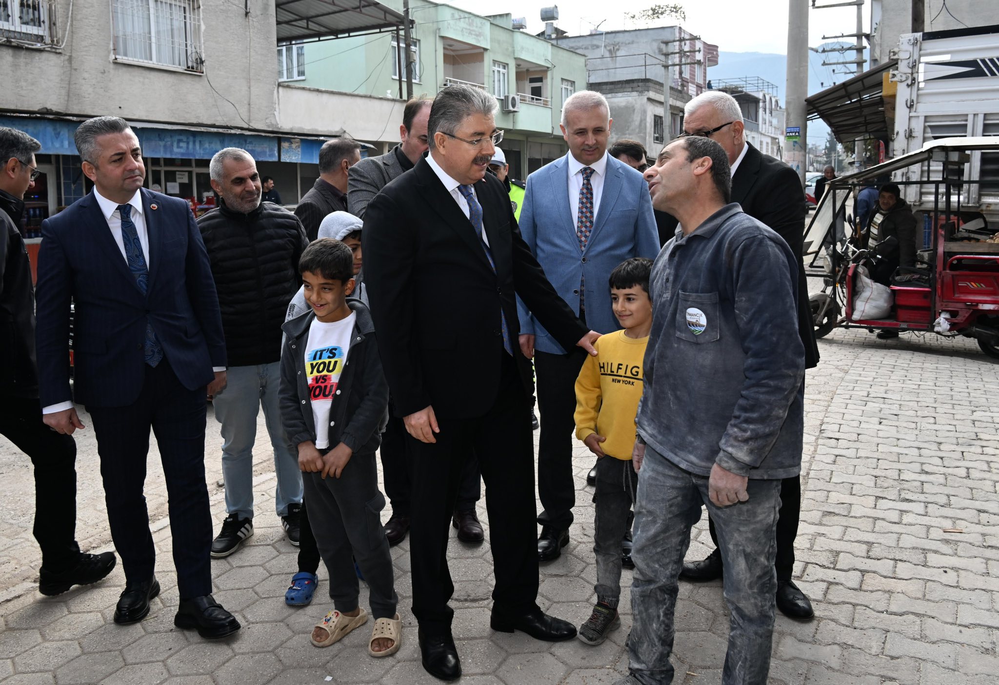 Vali Yılmaz, Osmaniye Esnafının Nabzını Tuttu (4)