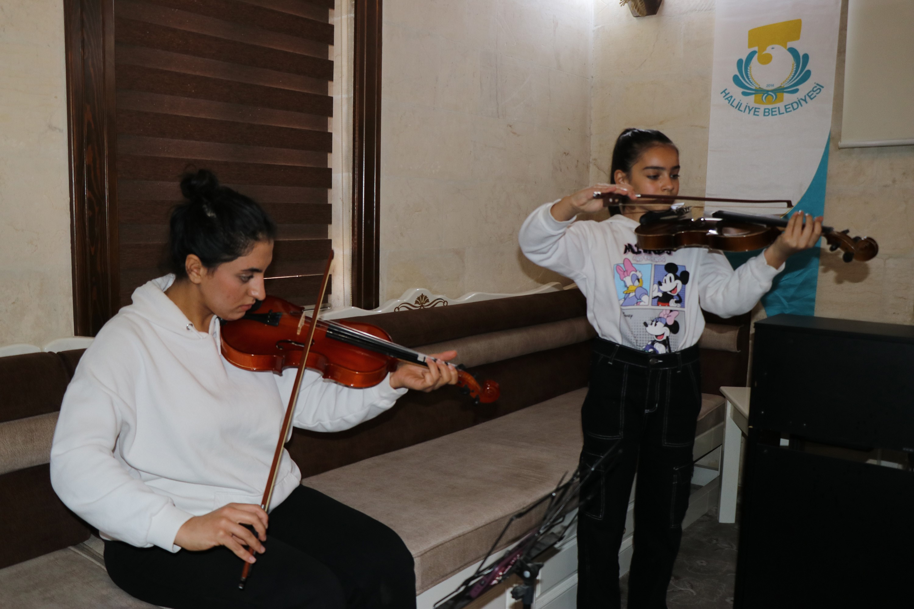 Yetenekler Gün Yüzüne Çıkıyor Sanat Kurslarına İlgi (1)