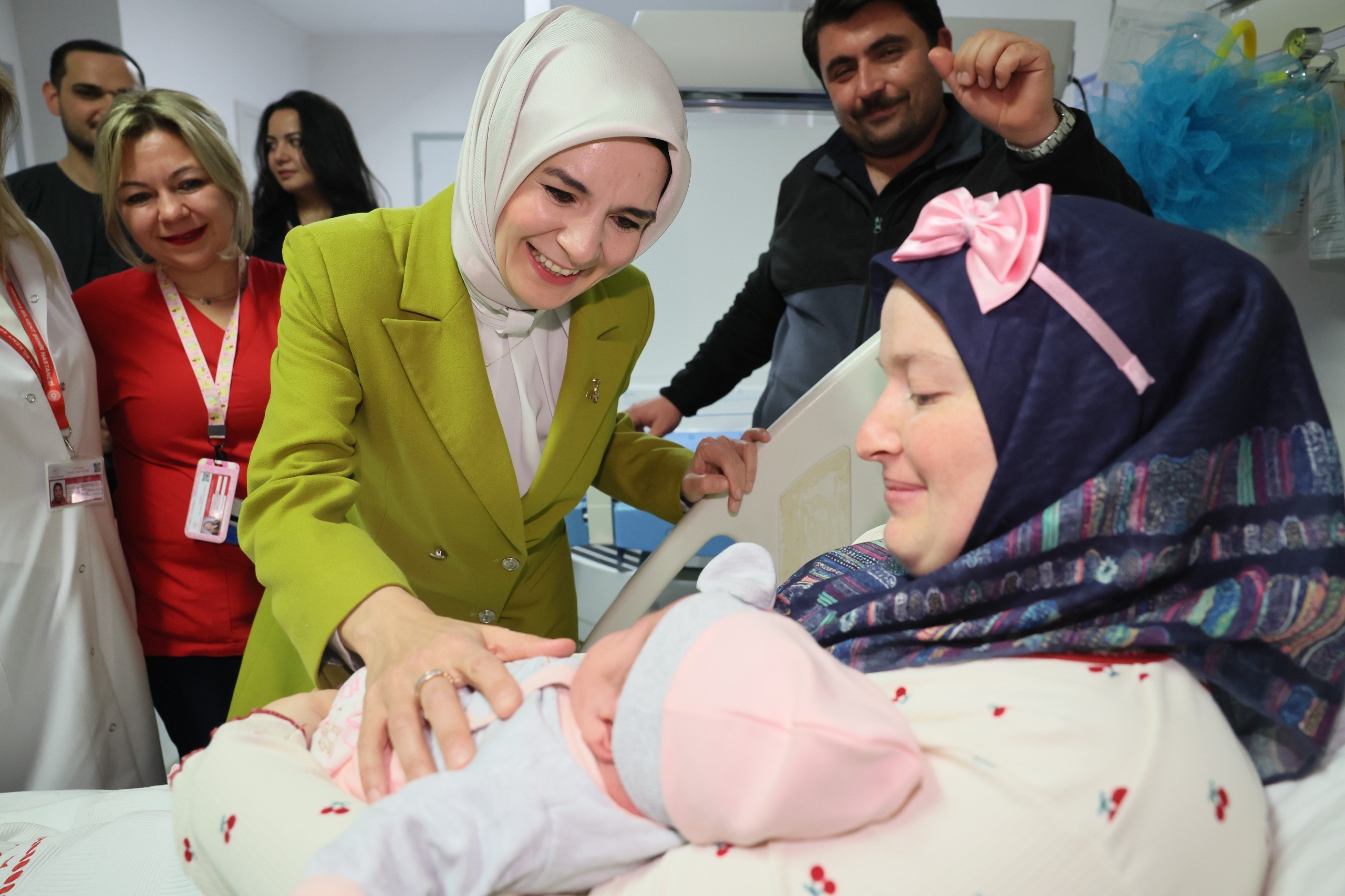 2026’Nın İlk Ziyareti Bebeklere