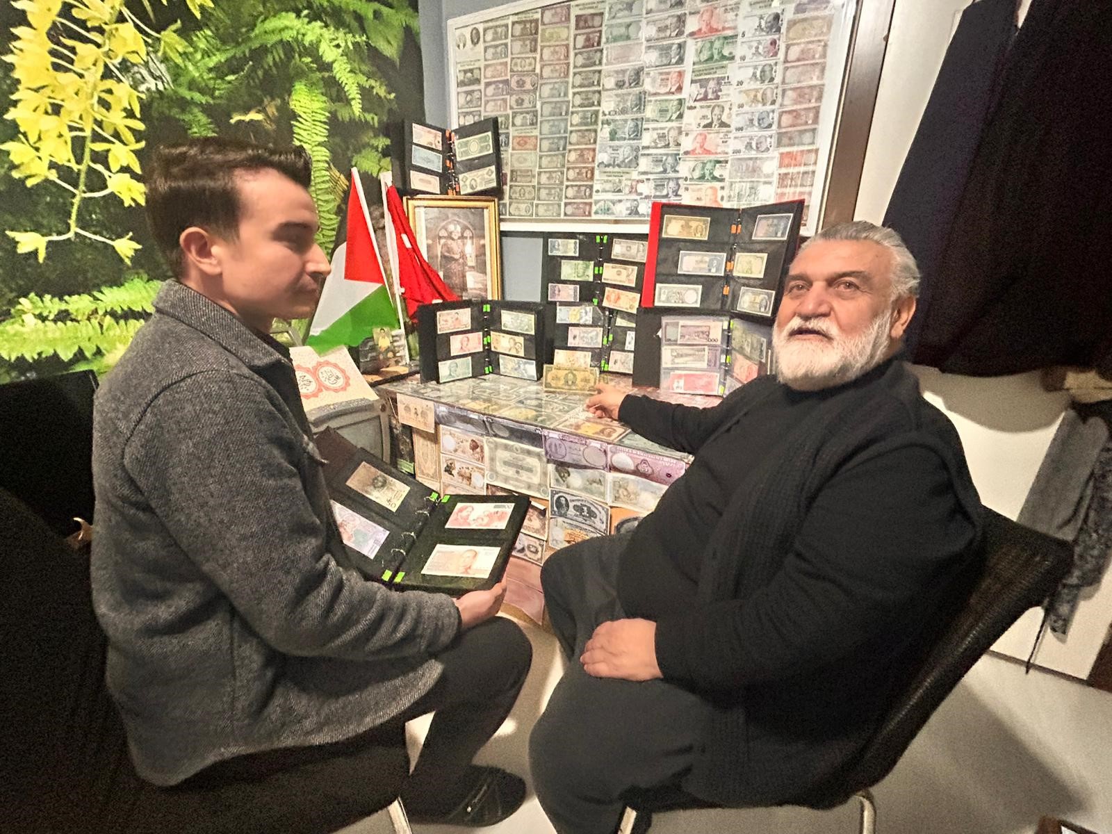 40 Yıllık Birikim Gazze İçin Satışa Çıkıyor (6)