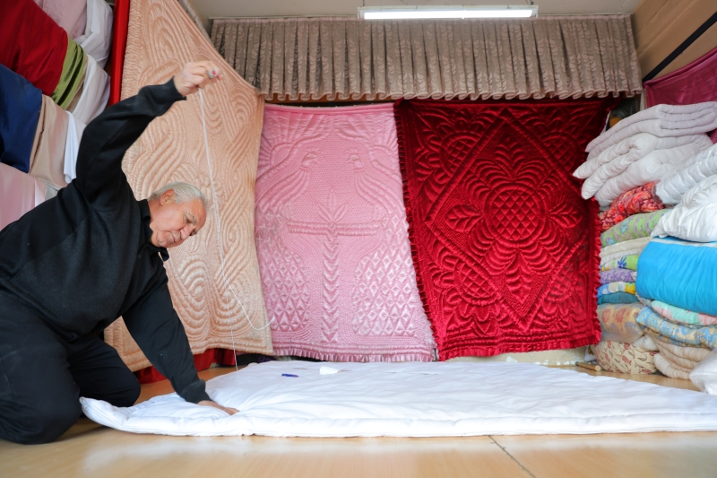 40 Yıllık Yün Yorganı Ustası El Emeği Mesleğini Yaşatıyor-1