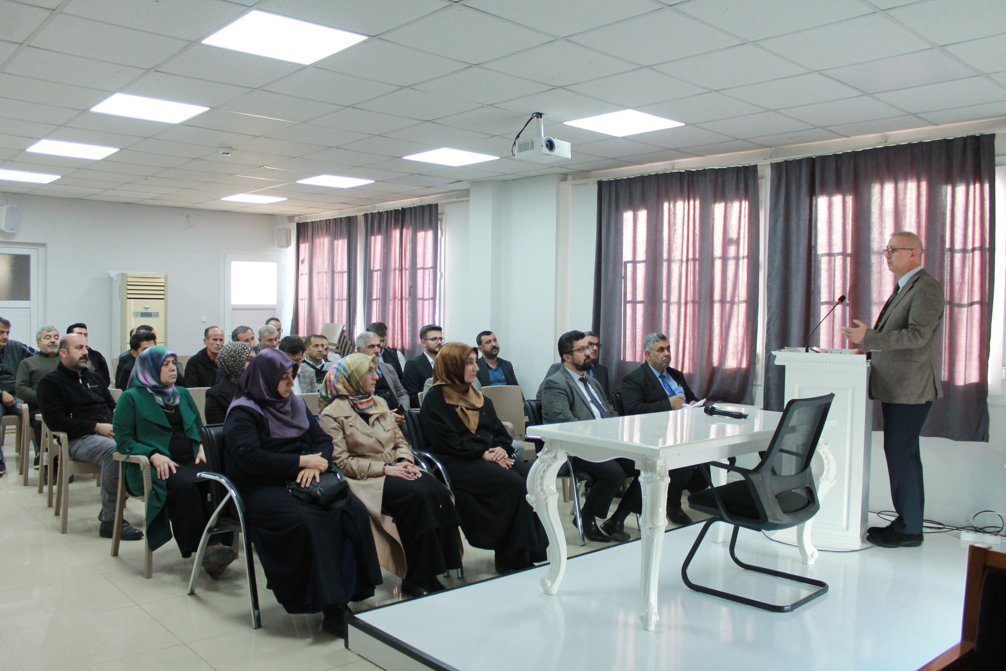 osmaniyemütülüktoplantıistişare